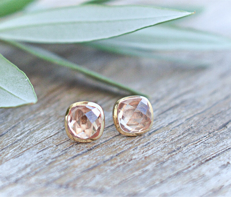 GOLD OHRSTECKER QUADRAT PINKSAND ART NR. GO 96 - rost braun (eher dunkler wie abgebildet)