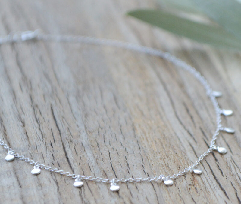 SILBERHALSKETTE KURZ MIT VIELEN MINI PLAQUETTEN POLLY ART NR. H / A 190 - kurz 31-38 cm