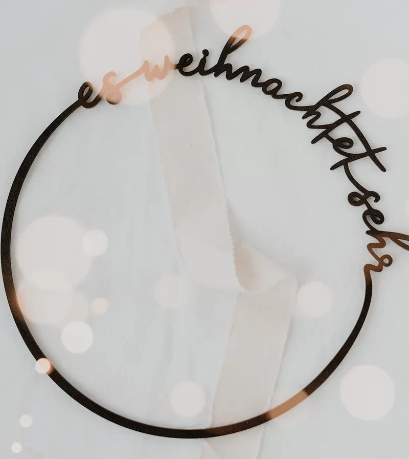 Holzkranz es weihnachtet sehr schwarz  Eulenschnitt Art nr. E 387