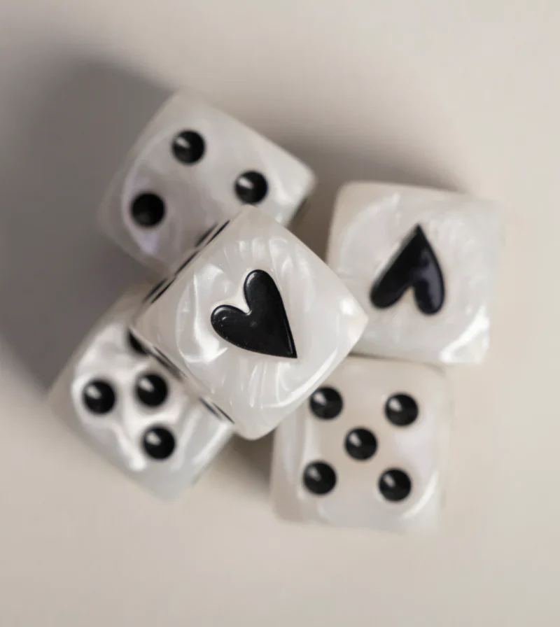 Würfelset perlmutt weiss Eulenschnitt Art Nr. E 3745