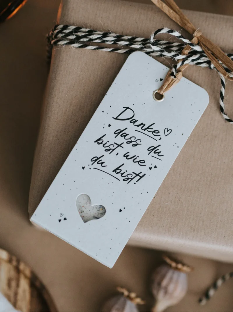 Danke dass · Geschenkanhänger mit Gewürz  Heldenglück Art nr. H 09