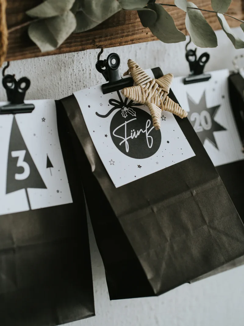 aDVENTSKALENDER ZUM SELBER BEFÜLLEN HELDENGLÜCK ART NR. h 08