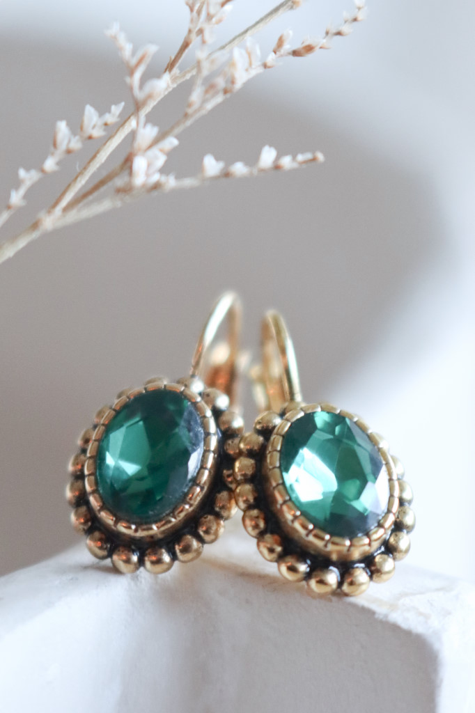 Gold Ohrenhänger Henna geschwärzt grün Art. nr. OHs9696CHLE