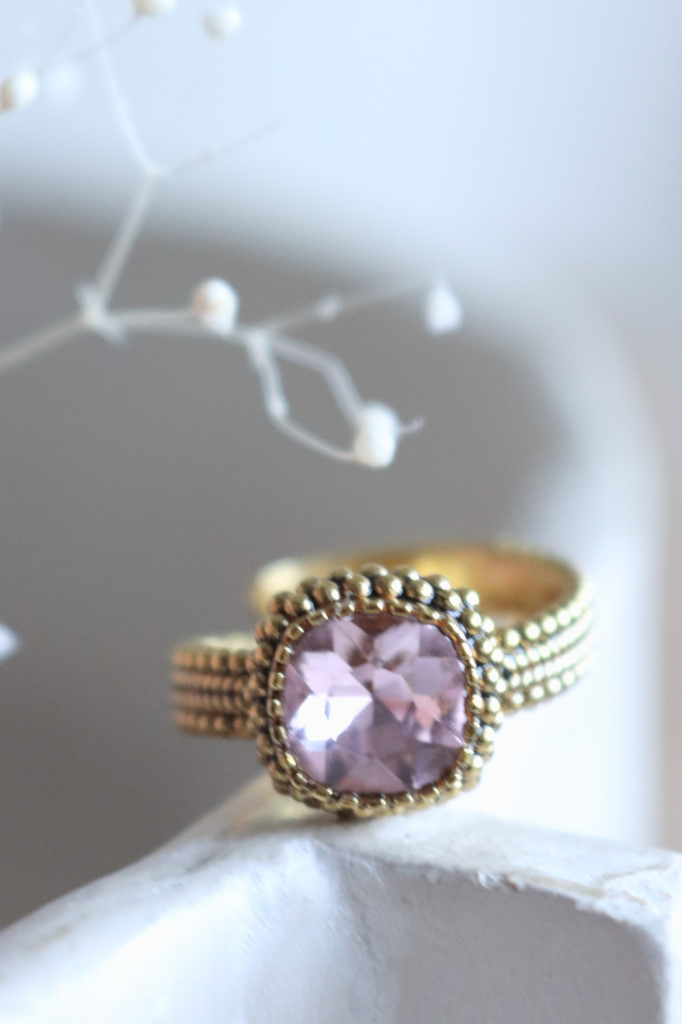 Gold Fingerring Elenor geschwärzt Pink Art. nr. FR1079CHRN