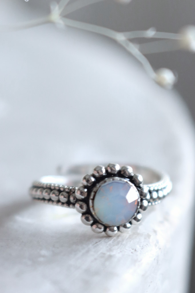 Silber Fingerring geschwärzt weiss Art. nr. FRCHWO