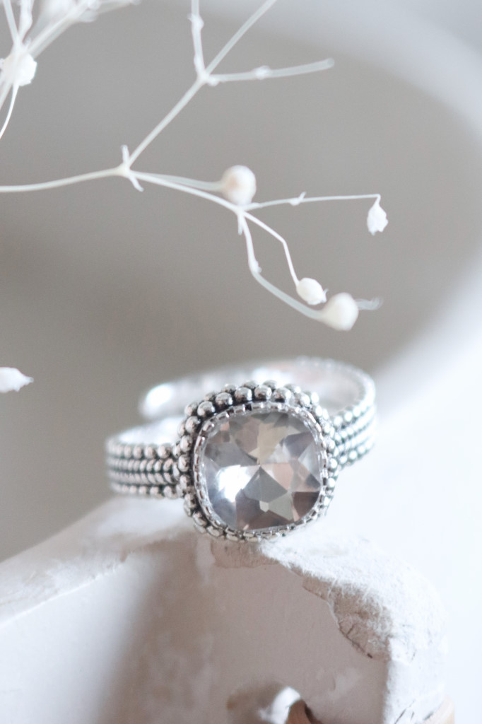 Silber Fingerring Elenor geschwärzt Kristall Art. nr. FR101079CHCR