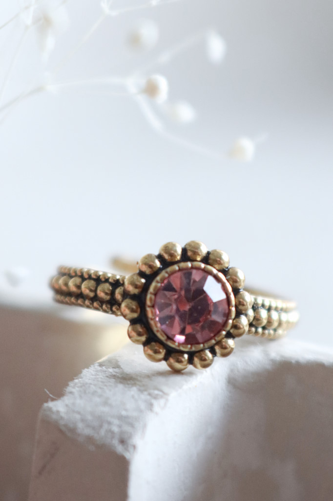 Gold Fingerring geschwärzt Pink Art. nr. FRCHRN