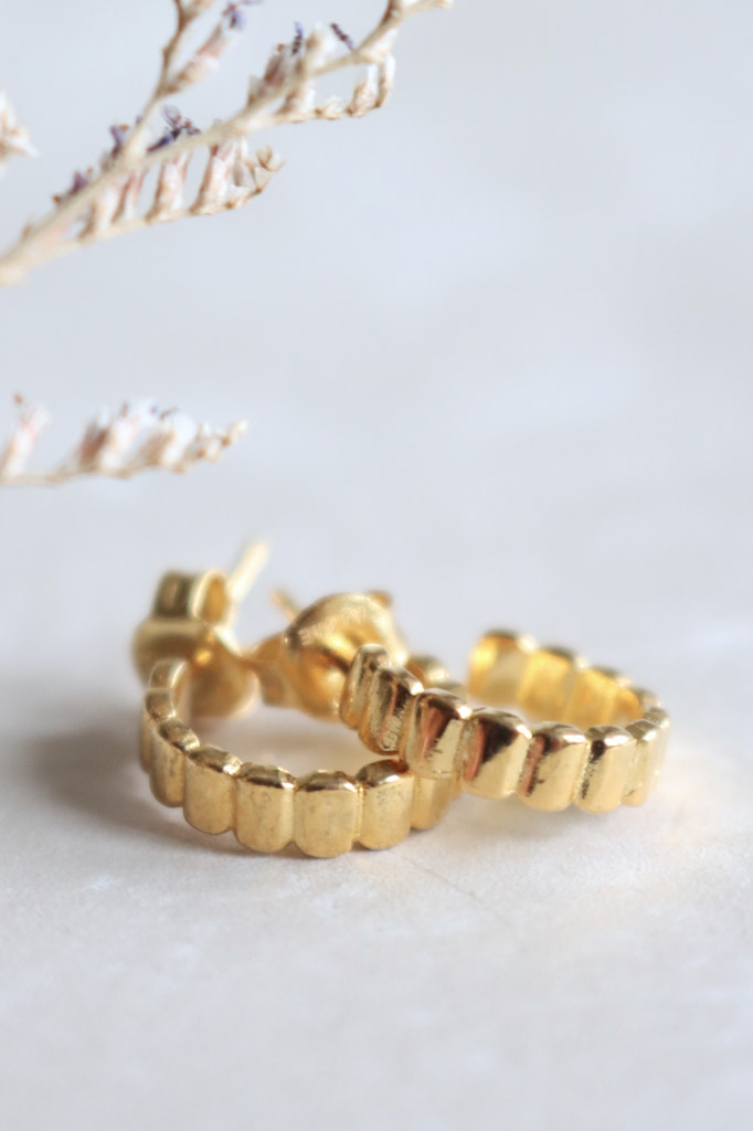 Gold Creolen klein Mojo Art. nr. OH 5741