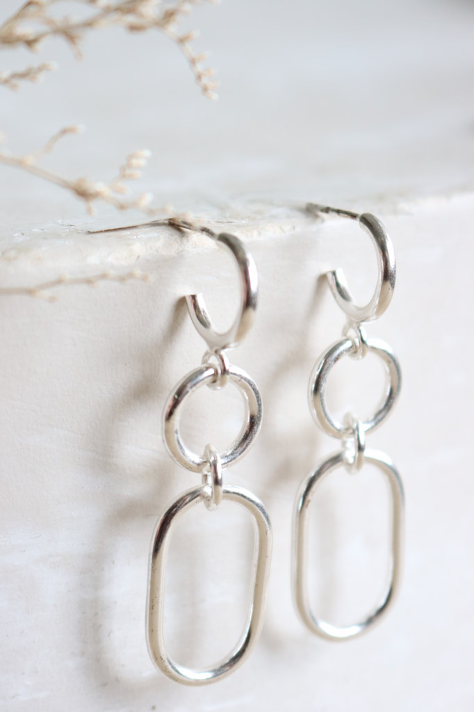 Silber Ohrenstecker Huda Art. nr. OH4697