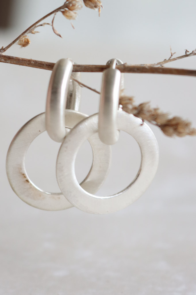 Silber Creolen mit Ring Matt  Art. Nr. OH453