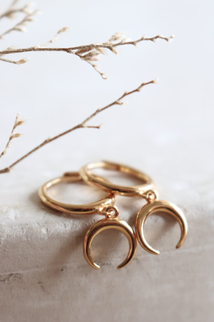 Gold Creolen mini Mondsichel Art. nr. OH 6834