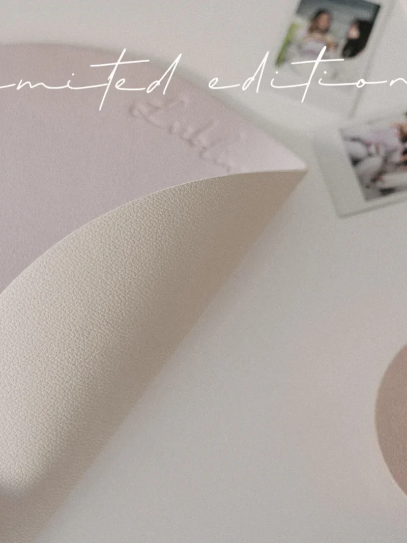 Limitiertes wendbares Platzset Lieblingsmensch Flieder Eulenschnitt Art nr. E88