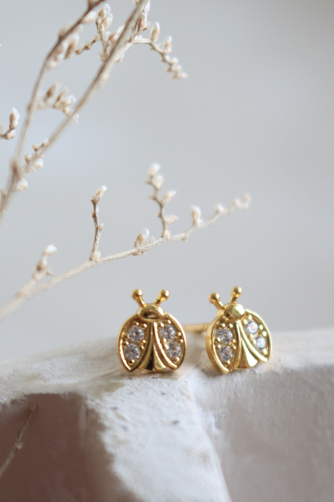 Gold Ohrstecker Zirkonmarienkäfer Art. nr. OH 1963