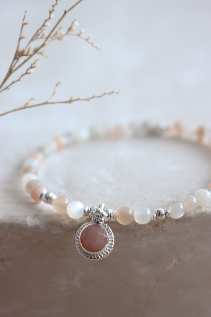 Silber Armband Harmonic Mondstein nude Da Shanti Art. nr. AB88-2151-2-02-