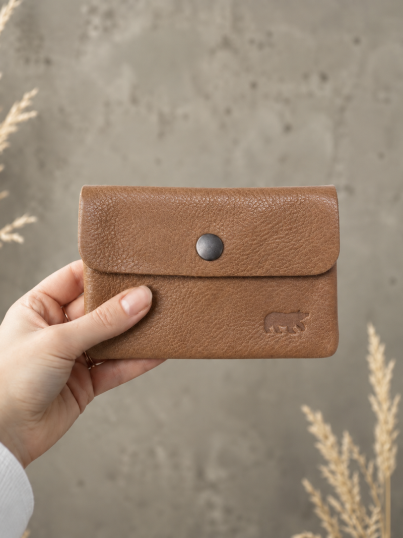 Pietje' Federgeldbörse taupe ( Cognac)   Bear  art nr. B8222