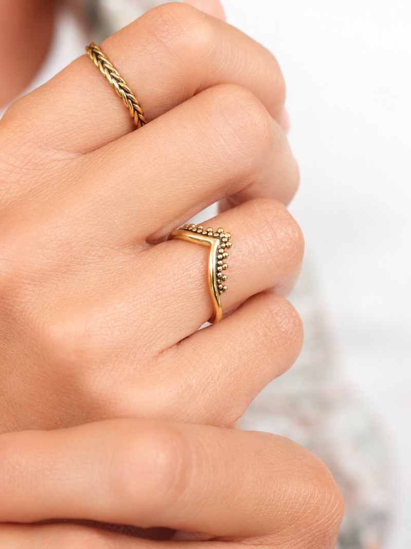 Gold Fingerring Iva geschwärzt Art. nr. FR1411078