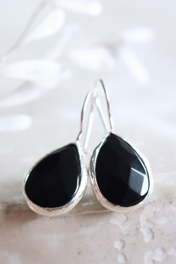 Silber Ohrenhänger Chic Tropfen schwarz TCS Art. nr. IFE28HS