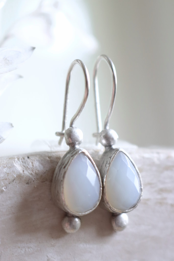 Silber Ohrenhänger Look chalcedon weiss/grau TCS Art. nr. IFE01GS