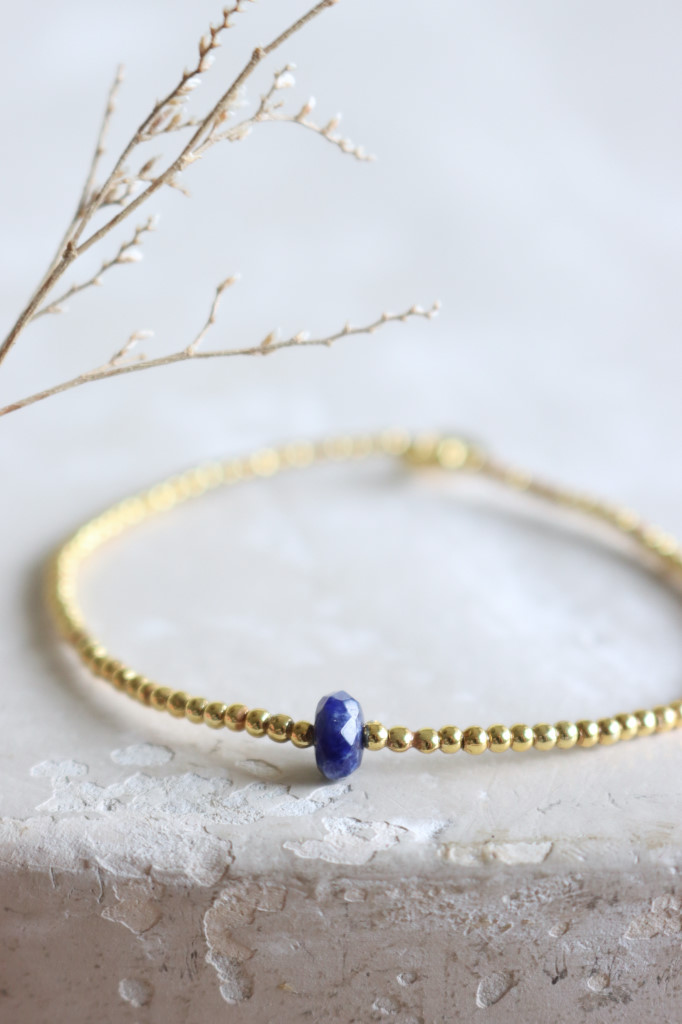 Gold Armband Steph blau Sodalith  Argento Art. Nr. AG01-1056sd