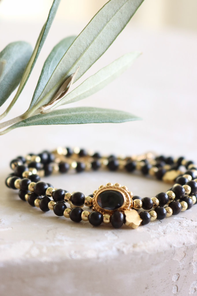 Gold Armkette Treasure Spinell schwarz Da Shanti At. Nr. DS16963