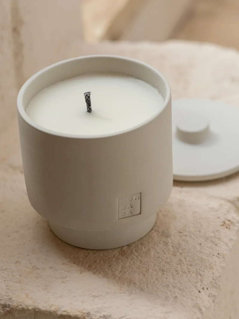 Kerze June Outdoor Candle klein mit Deckel  - Dover Mondada Art nr. M 09