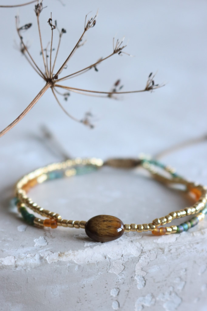 Gold Armband Shining Tigerauge a beautiful Story Art. Nr. AB547